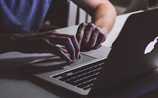 华体会官方-【夜读】全员不满！火箭快被Shams写解散了……